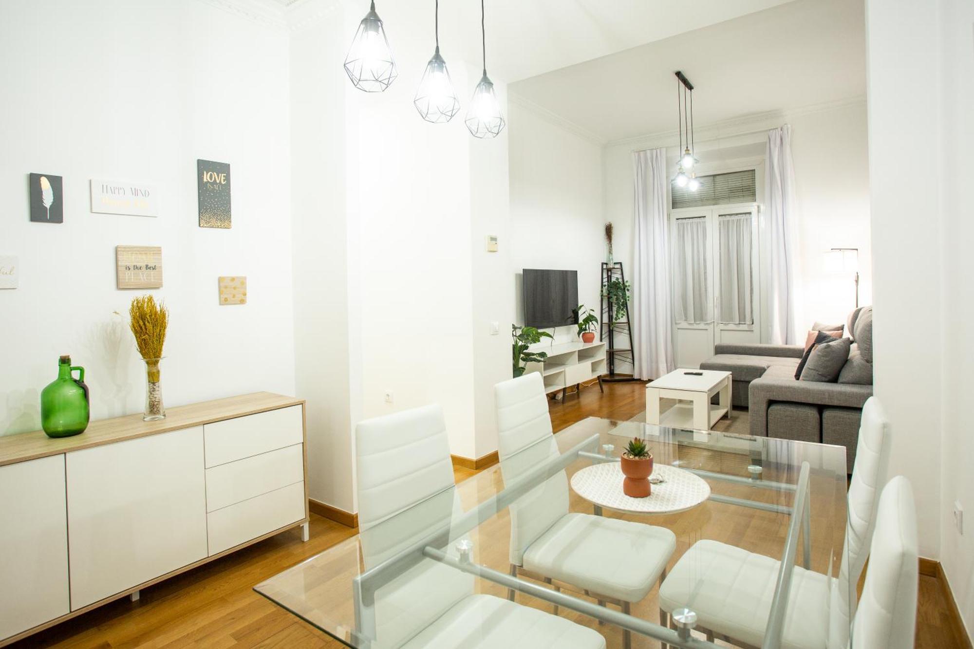 Wish Suite Conde De Sevilla Εξωτερικό φωτογραφία